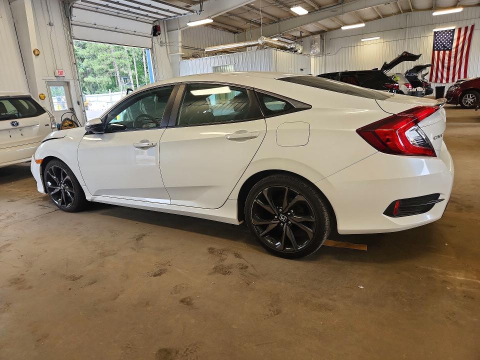 63197236 :رقم المزاد ، 19XFC2F82KE019427 vin ، 2019 Honda Civic مزاد بيع