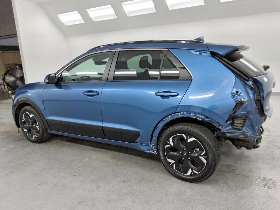 Продажа на аукционе авто 2023 Kia Niro, vin: KNDCR3L10P5021338, номер лота: 59347086