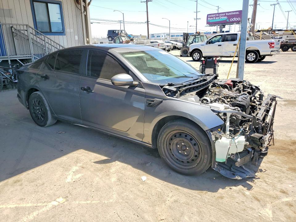 Продажа на аукционе авто 2020 Nissan Altima, vin: 1N4BL4BV0LC130109, номер лота: 63239536
