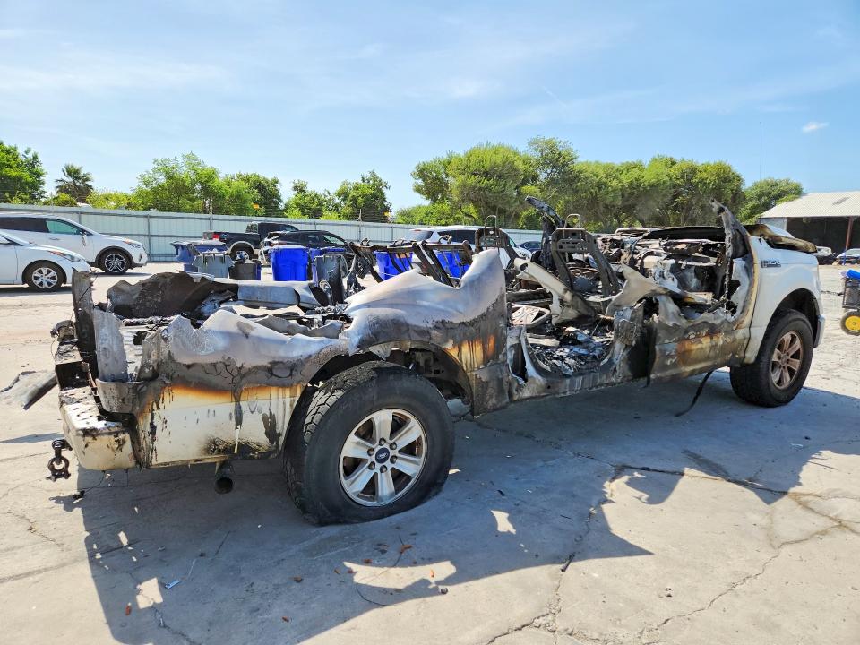 63396406 :رقم المزاد ، 1FTEW1EP5FFA55131 vin ، 2015 Ford F150 مزاد بيع
