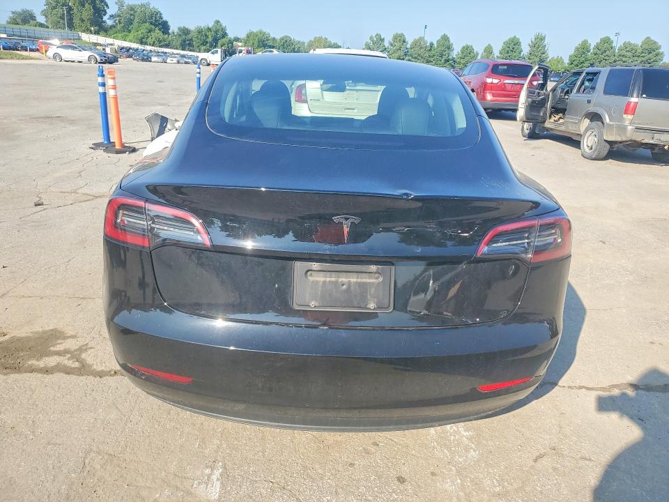 62106536 :رقم المزاد ، 5YJ3E1EA9PF617270 vin ، 2023 Tesla Mdl 3 مزاد بيع