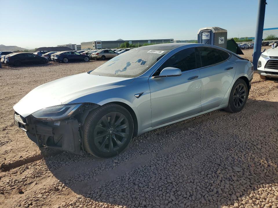 Auction sale of the 2018 Tesla Model S, vin: 5YJSA1E26JF257690, lot number: 58997776