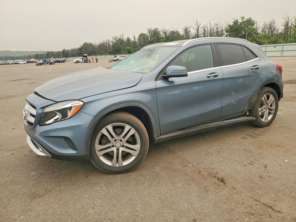 61199736 :رقم المزاد ، WDCTG4GB8FJ126854 vin ، 2015 Mercedes-benz Gla مزاد بيع