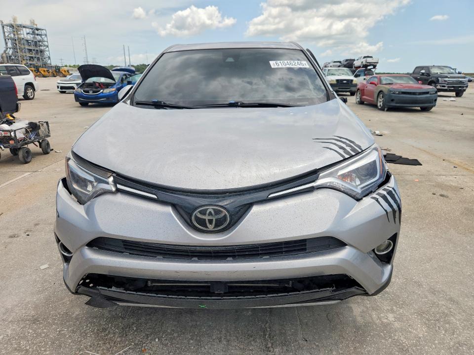 Aukcja sprzedaży 2018 Toyota Rav4, vin: JTMYFREV4JJ202331, numer aukcji: 61046246