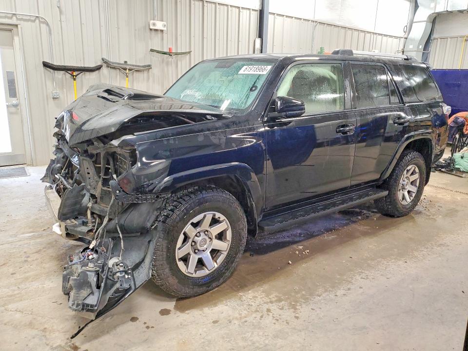 Aukcja sprzedaży 2015 Toyota 4runner, vin: JTEBU5JR1F5270031, numer aukcji: 61918966