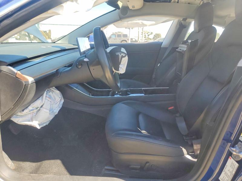 Продажа на аукционе авто 2018 Tesla Model 3, vin: 5YJ3E1EA1JF102397, номер лота: 62863856