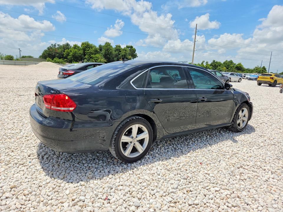 Продаж на аукціоні авто 2015 Volkswagen Passat, vin: 1VWAS7A31FC120202, номер лоту: 59391426
