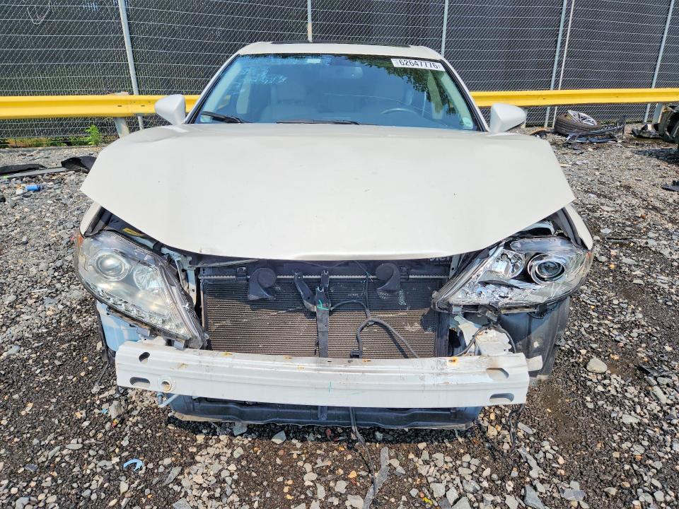 2013 Lexus Es მანქანა იყიდება აუქციონზე, vin: JTHBK1GGXD2024908, აუქციონის ნომერი: 62647776