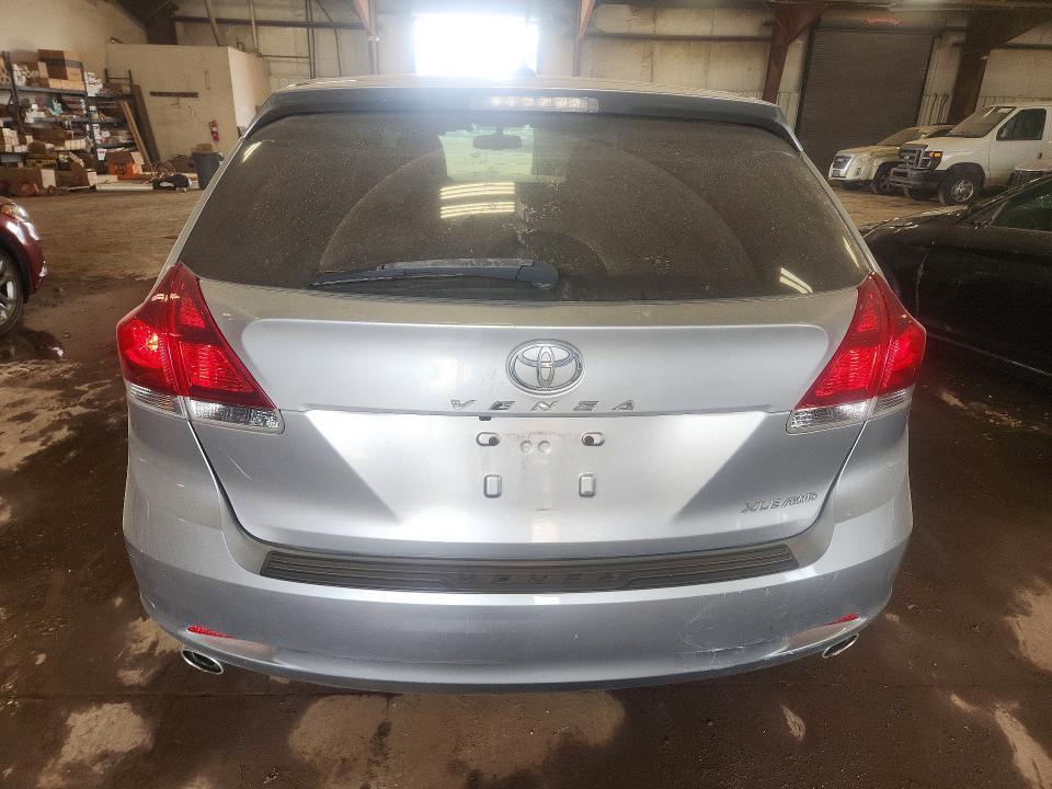 60670686 :رقم المزاد ، 4T3BK3BB1FU119795 vin ، 2015 Toyota Venza مزاد بيع
