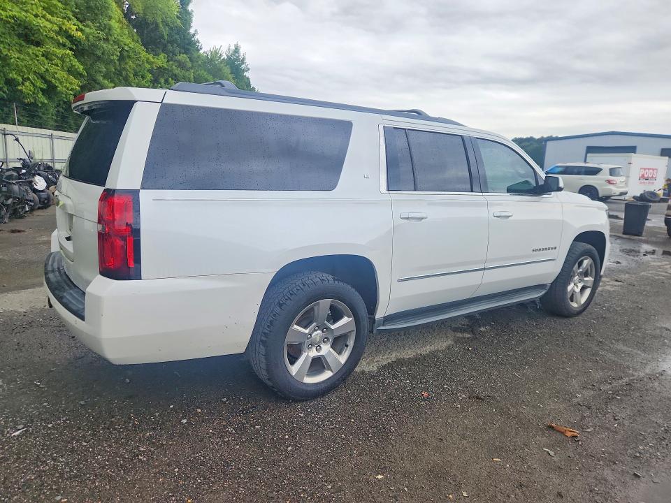 2016 Chevrolet Suburban მანქანა იყიდება აუქციონზე, vin: 1GNSCHKC7GR146429, აუქციონის ნომერი: 59781586