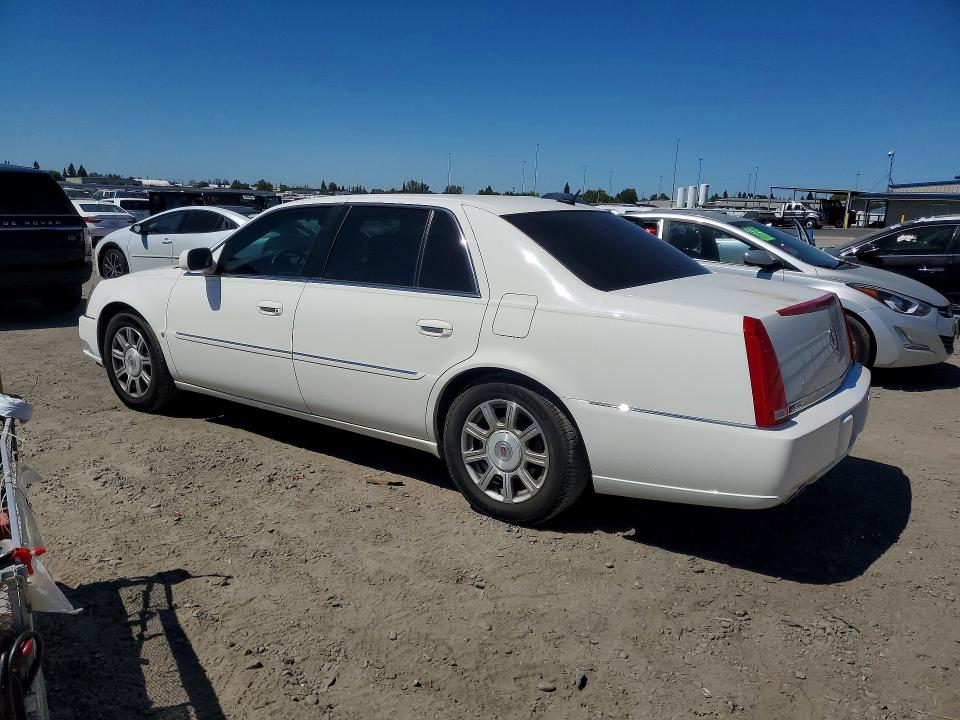 62908796 :رقم المزاد ، 1G6KD57Y58U211160 vin ، 2008 Cadillac Dts مزاد بيع