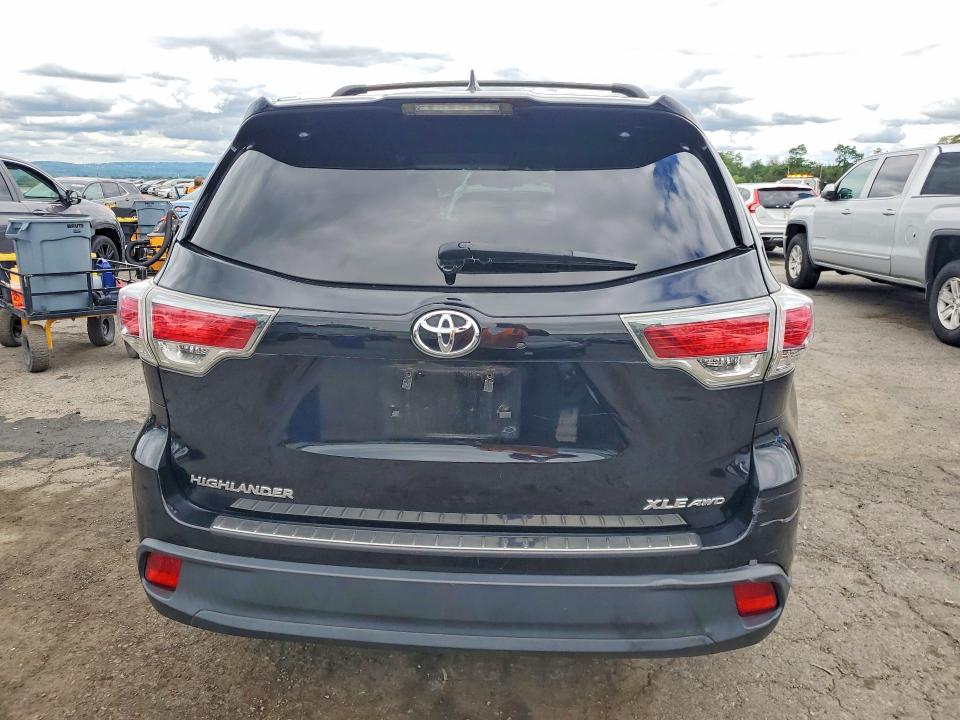 Aukcja sprzedaży 2015 Toyota Highlander, vin: 5TDJKRFH0FS180554, numer aukcji: 62933896