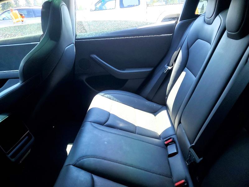 Продажа на аукционе авто 2024 Tesla Model 3, vin: 5YJ3E1ET0RF823615, номер лота: 61070266