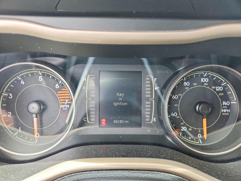 Продажа на аукционе авто 2017 Jeep Cherokee, vin: 1C4PJLCB4HW593185, номер лота: 60825746