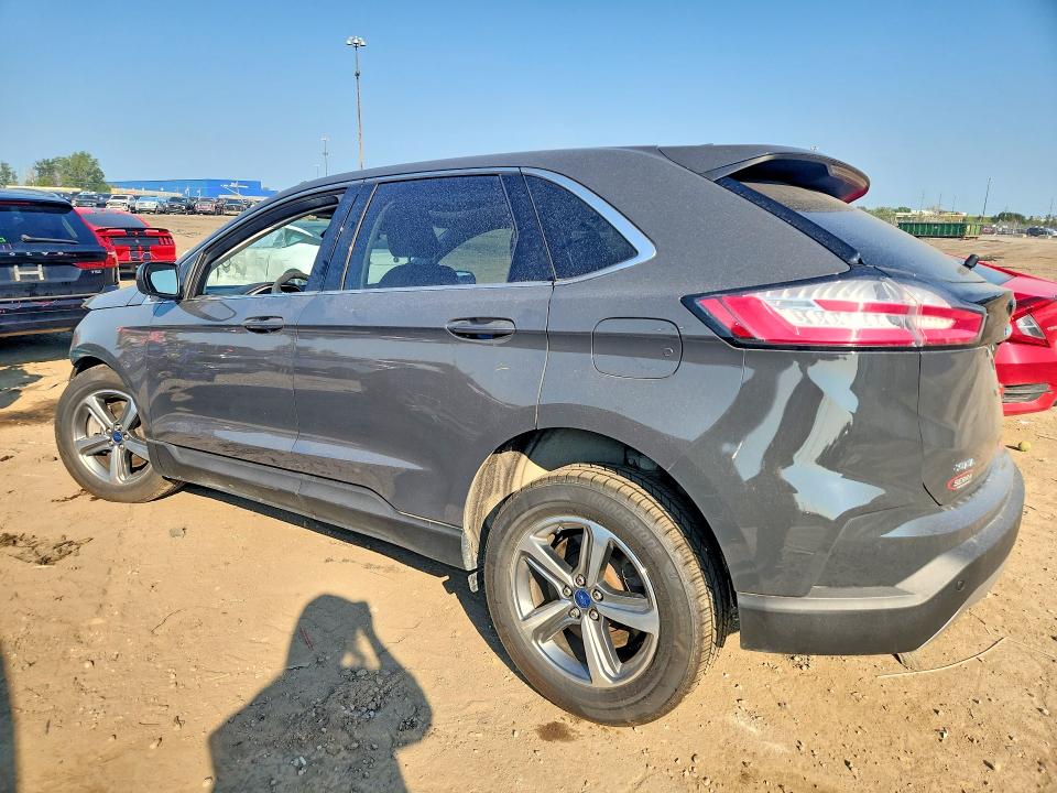62391876 :رقم المزاد ، 2FMPK4J91MBA33313 vin ، 2021 Ford Edge مزاد بيع