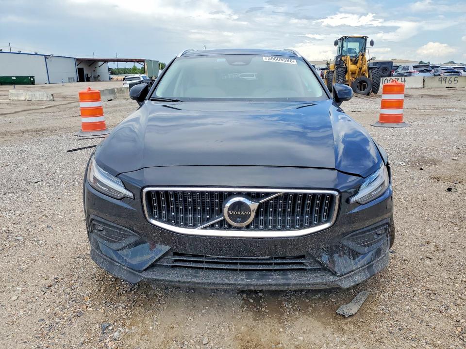 Продаж на аукціоні авто 2026 Volvo V60 Cross Country, vin: YV4L12WK9T2171785, номер лоту: 59608586