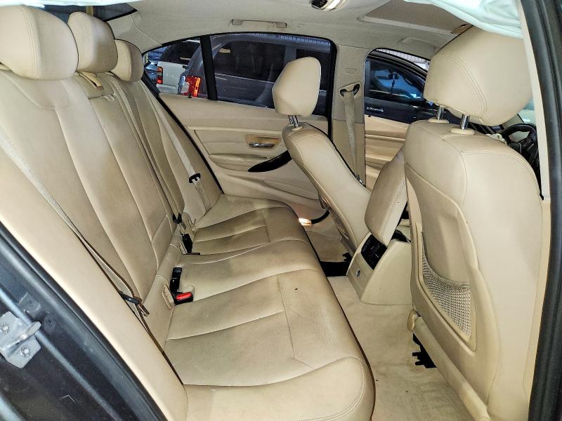 2014 Bmw 328 მანქანა იყიდება აუქციონზე, vin: WBA3A5C55EJ464642, აუქციონის ნომერი: 59642336