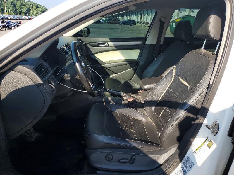 Продажа на аукционе авто 2015 Volkswagen Passat, vin: 1VWBT7A36FC039388, номер лота: 60899126