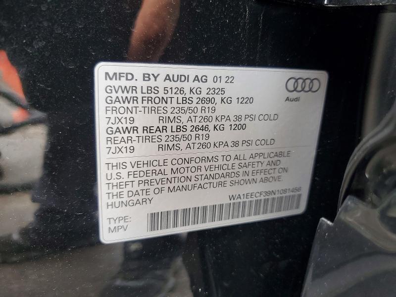 63126076 :رقم المزاد ، WA1EECF39N1081456 vin ، 2022 Audi Q3 مزاد بيع