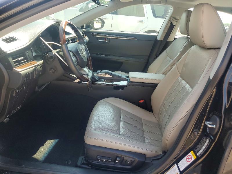 59810536 :رقم المزاد ، 58ABK1GG1GU032653 vin ، 2016 Lexus Es مزاد بيع