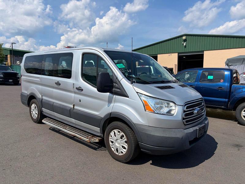 61226066 :رقم المزاد ، 1FMZK1ZM0GKB32599 vin ، 2016 Ford Transit مزاد بيع