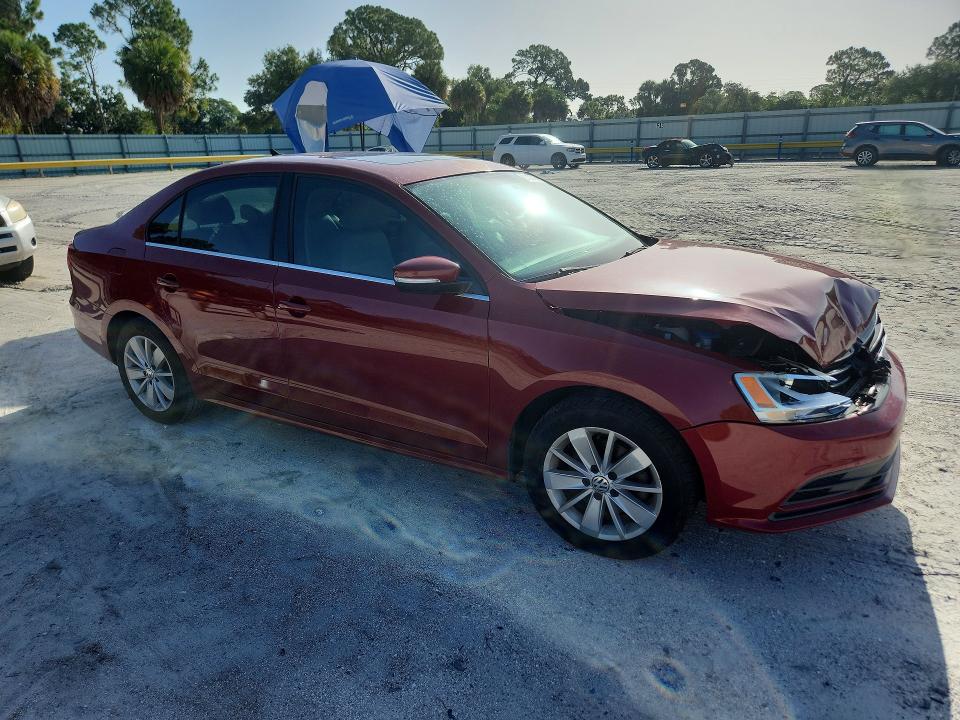 61331096 :رقم المزاد ، 3VWD67AJ5GM266196 vin ، 2016 Volkswagen Jetta مزاد بيع