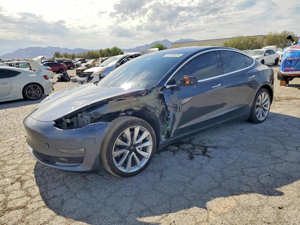 Auction sale of the 2018 Tesla Model 3, vin: 5YJ3E1EA1JF059521, lot number: 61436926