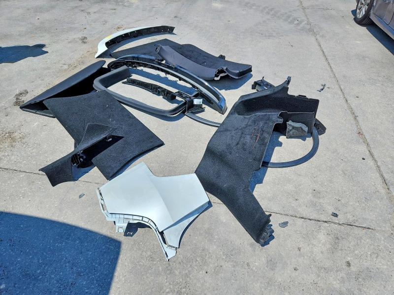 2026 Tesla Model Y მანქანა იყიდება აუქციონზე, vin: 7SAYGDEE8TA396999, აუქციონის ნომერი: 57505846
