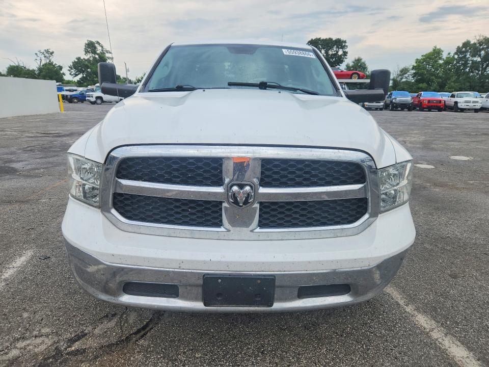 55938866 :رقم المزاد ، 1C6RR7FTXKS726406 vin ، 2019 Ram 1500 Classic مزاد بيع