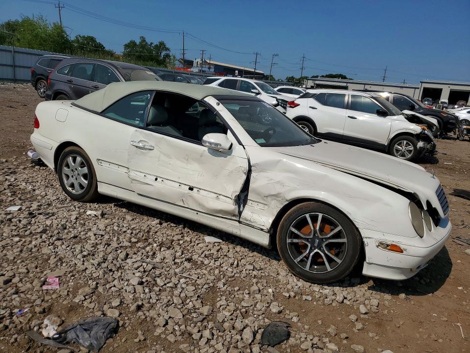 Продажа на аукционе авто 2002 Mercedes-benz Clk, vin: WDBLK65G52T102796, номер лота: 61153496