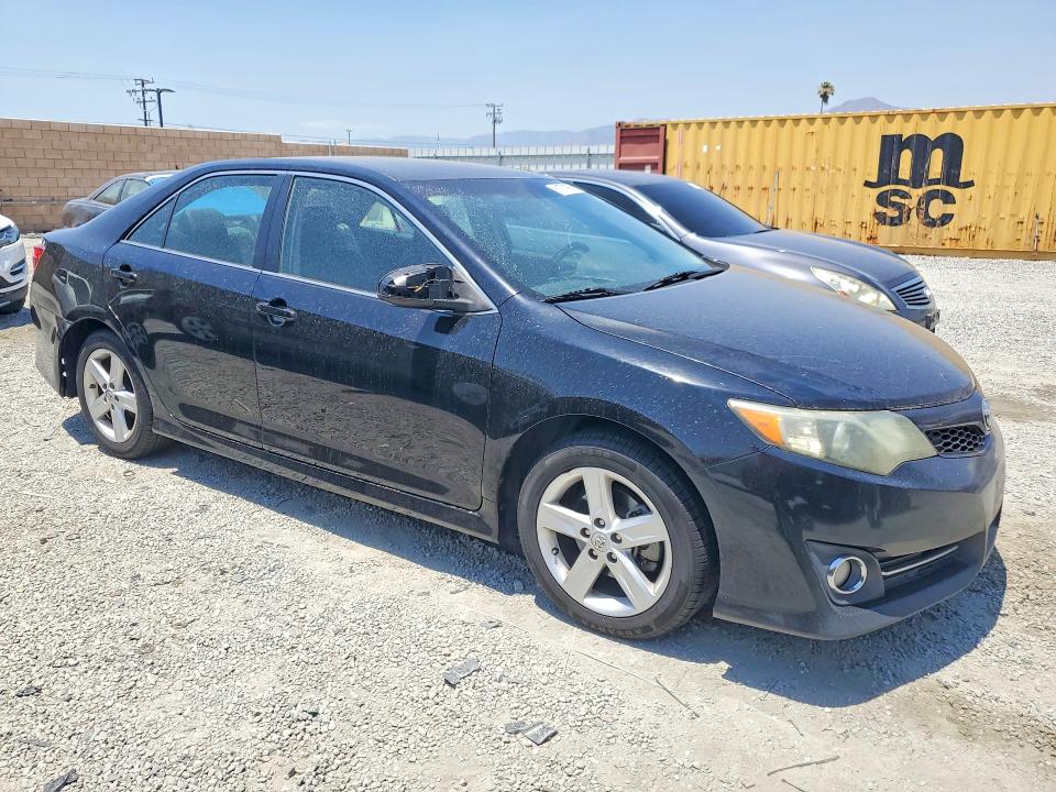 Aukcja sprzedaży 2014 Toyota Camry, vin: 4T1BF1FK1EU334426, numer aukcji: 61071956
