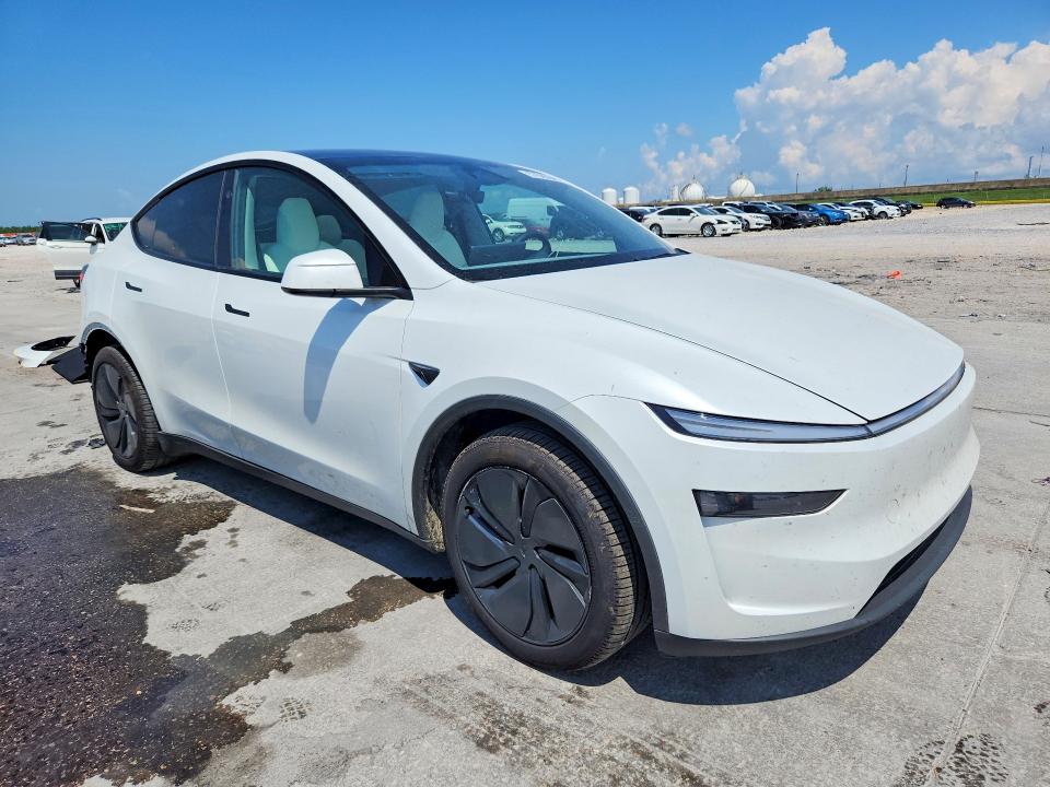 2026 Tesla Model Y მანქანა იყიდება აუქციონზე, vin: 7SAYGDEE8TA396999, აუქციონის ნომერი: 57505846