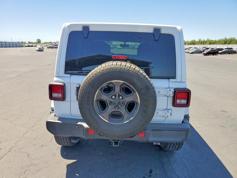 2021 Jeep Wrangler Unlimited მანქანა იყიდება აუქციონზე, vin: 1C4HJXEN8MW557268, აუქციონის ნომერი: 60987686