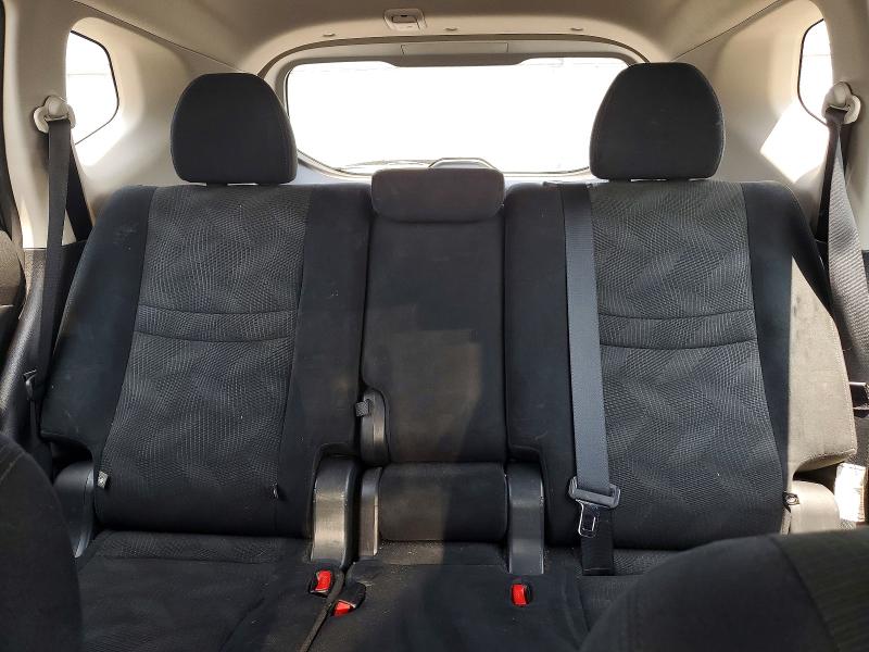 62475166 :رقم المزاد ، 5N1AT2MT3FC888984 vin ، 2015 Nissan Rogue مزاد بيع