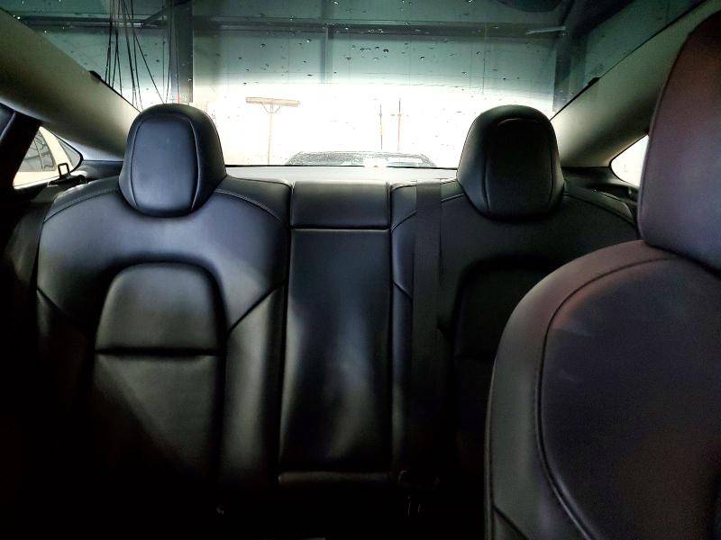 61541806 :رقم المزاد ، 5YJ3E1EA4NF369085 vin ، 2022 Tesla Model 3 مزاد بيع