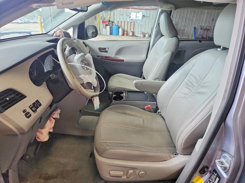 2011 Toyota Sienna მანქანა იყიდება აუქციონზე, vin: 5TDDK3DC6BS029911, აუქციონის ნომერი: 62572656
