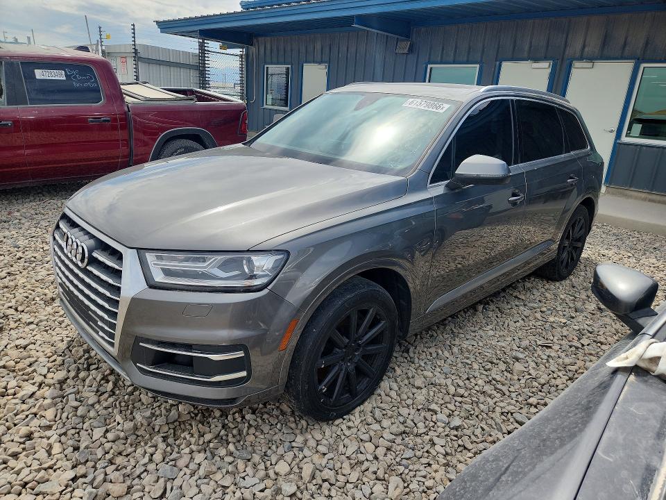 Продаж на аукціоні авто 2017 Audi Q7, vin: WA1LAAF71HD004559, номер лоту: 61579866