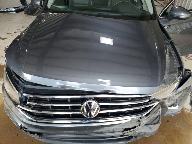 62460076 :رقم المزاد ، 3VV2B7AXXNM042401 vin ، 2022 Volkswagen Tiguan مزاد بيع