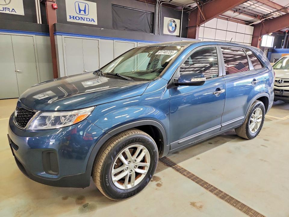 2014 Kia Sorento მანქანა იყიდება აუქციონზე, vin: 5XYKT3A60EG528787, აუქციონის ნომერი: 61740726