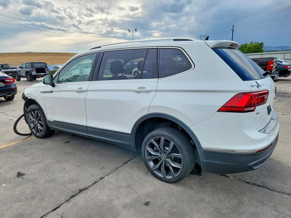 Продажа на аукционе авто 2022 Volkswagen Tiguan, vin: 3VV2B7AX2NM075375, номер лота: 62252446