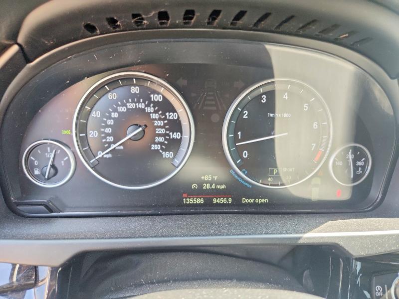 61879986 :رقم المزاد ، 5UXKR0C58G0P33363 vin ، 2016 Bmw X5 مزاد بيع