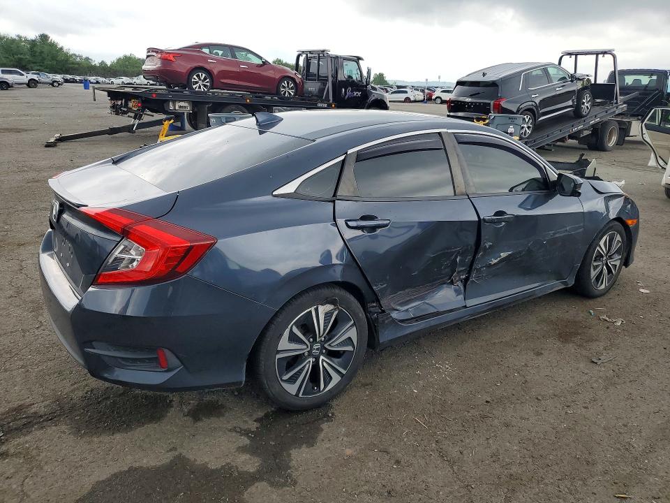 Aukcja sprzedaży 2018 Honda Civic, vin: JHMFC1F7XJX030707, numer aukcji: 62040806