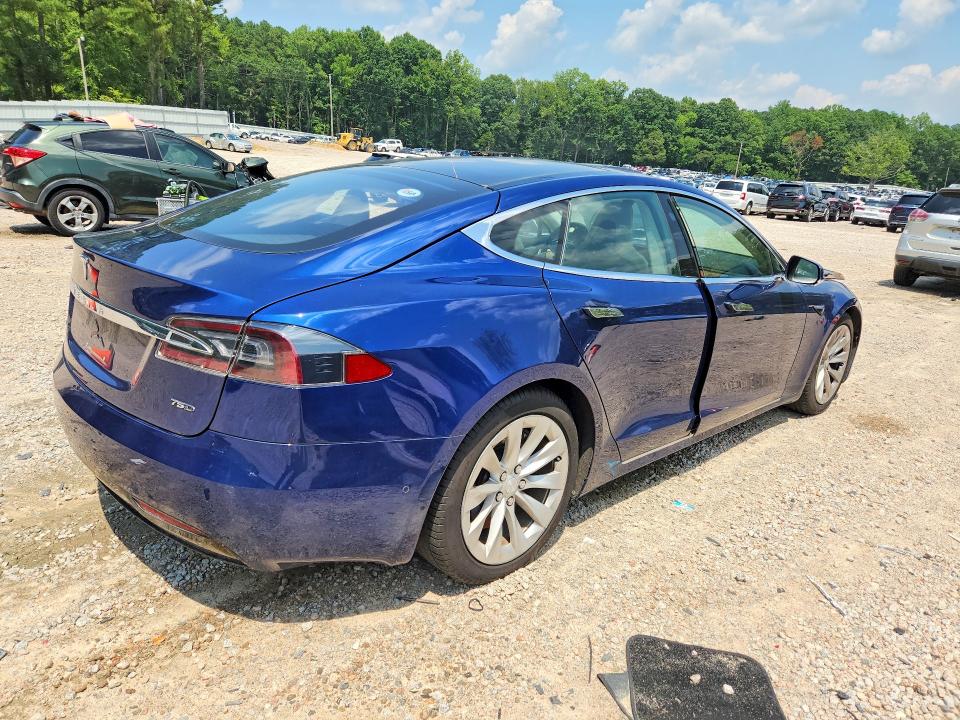 62441216 :رقم المزاد ، 5YJSA1E20GF168125 vin ، 2016 Tesla Model S مزاد بيع