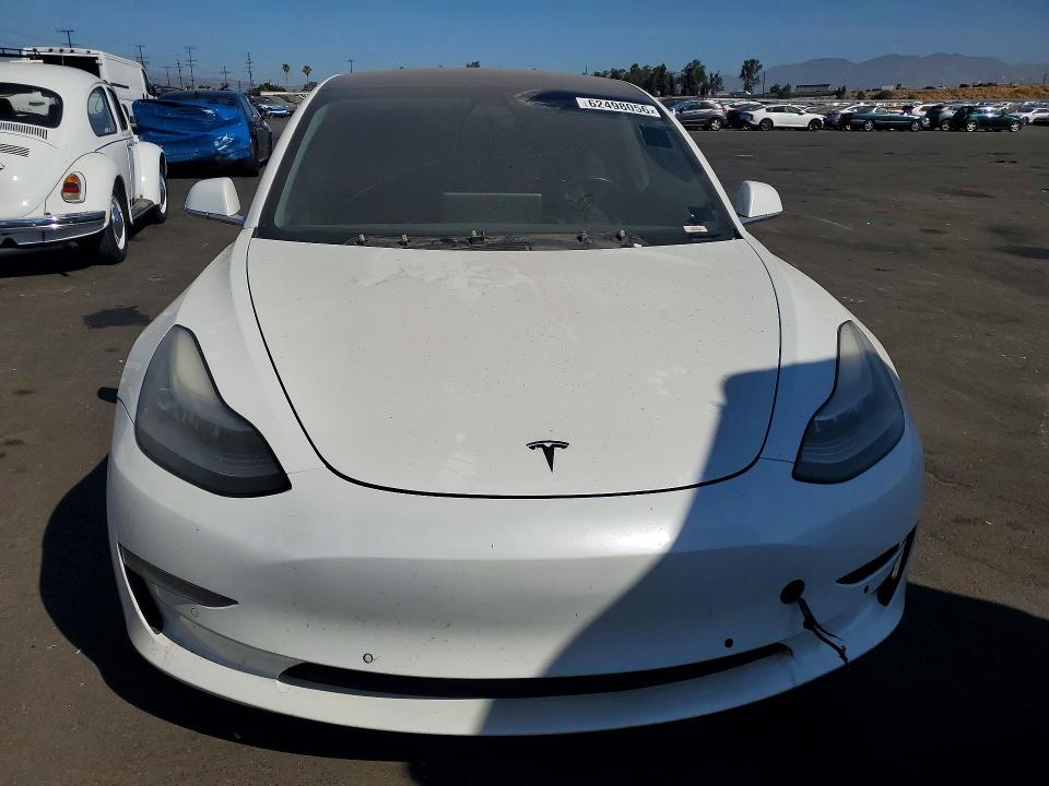 2018 Tesla Model 3 მანქანა იყიდება აუქციონზე, vin: 5YJ3E1EA7JF015829, აუქციონის ნომერი: 62498056