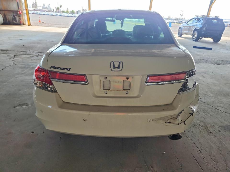 Продажа на аукционе авто 2012 Honda Accord, vin: 1HGCP2F86CA197869, номер лота: 62100566