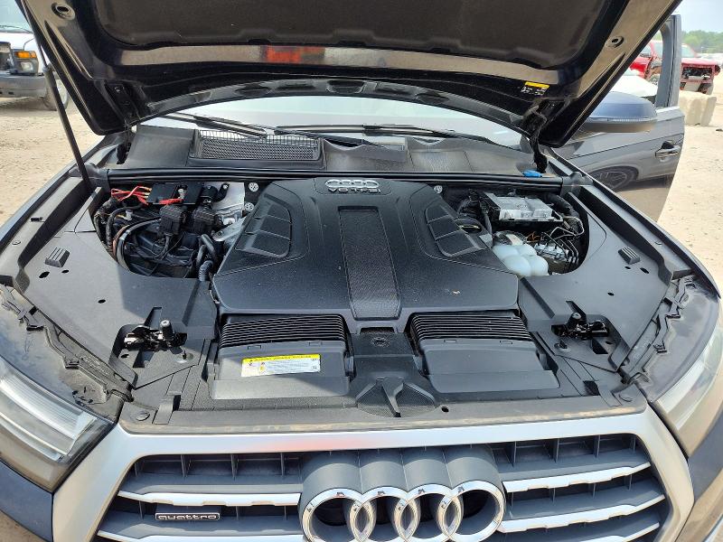 61882756 :رقم المزاد ، WA1VAAF76HD056701 vin ، 2017 Audi Q7 مزاد بيع