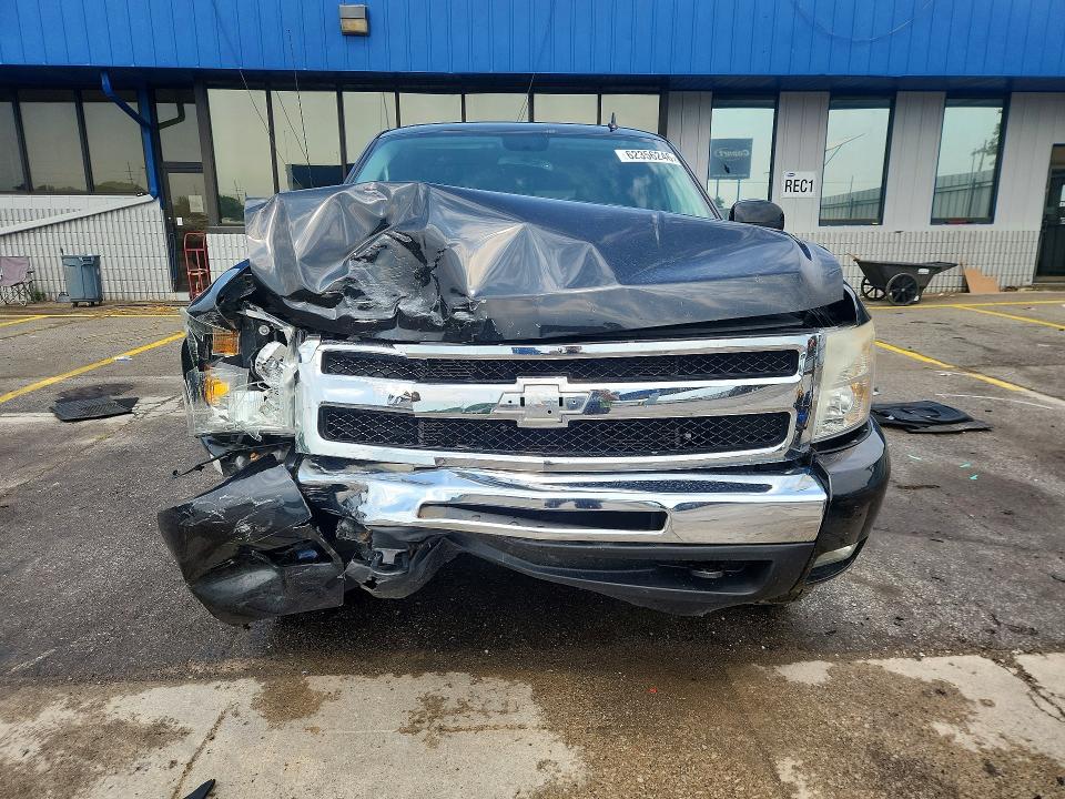 62356246 :رقم المزاد ، 1GCEK29099Z275826 vin ، 2009 Chevrolet Silverado مزاد بيع
