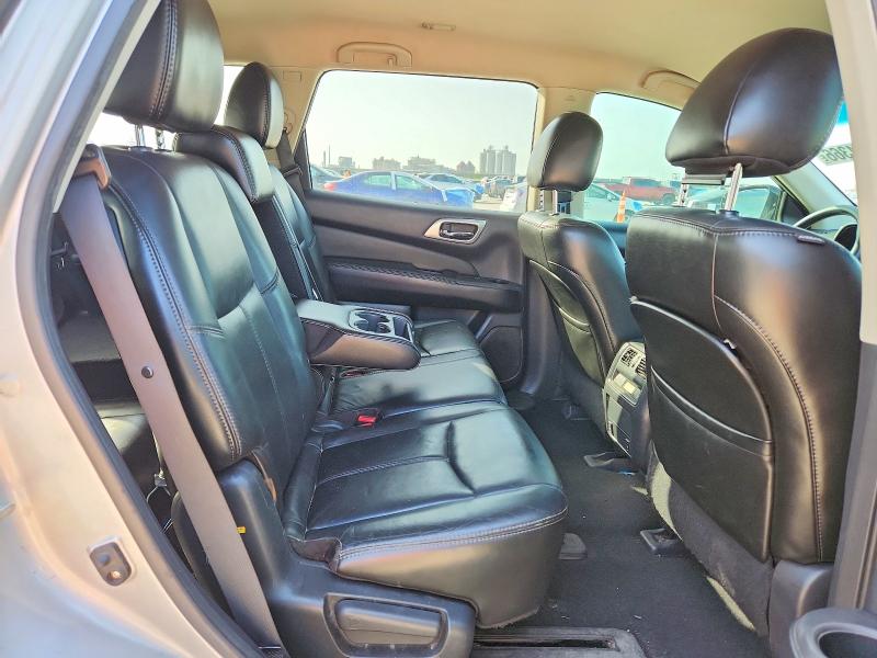 2014 Nissan Pathfinder მანქანა იყიდება აუქციონზე, vin: 5N1AR2MN6EC637987, აუქციონის ნომერი: 61784366