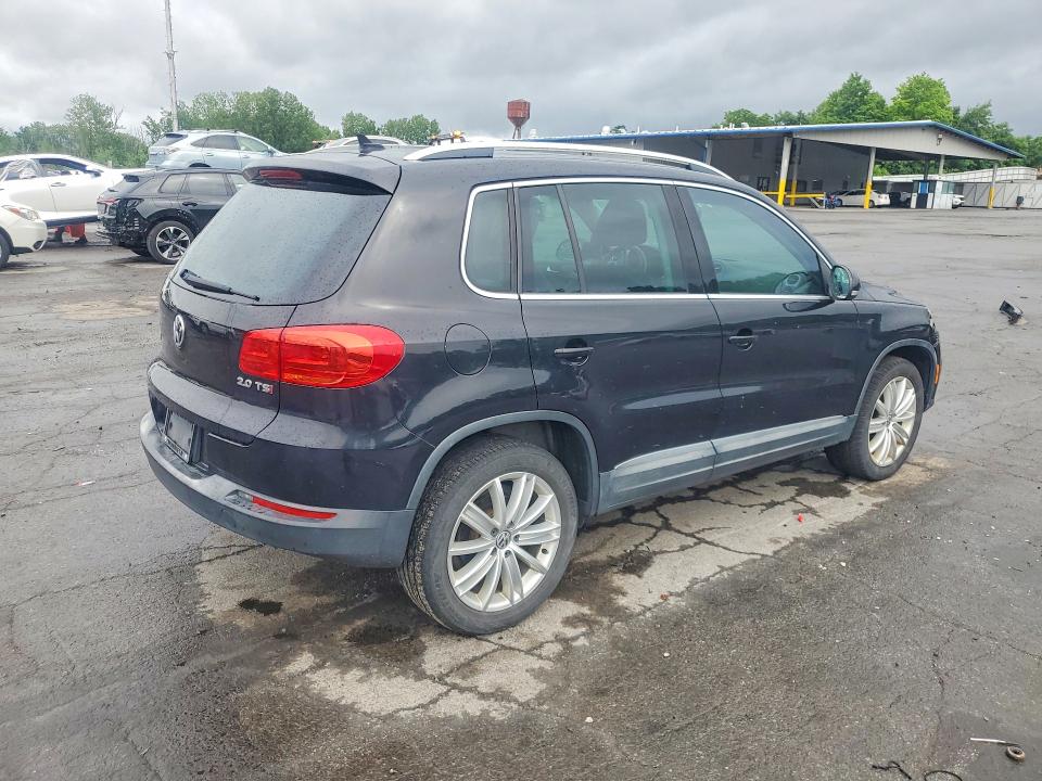 2015 Volkswagen Tiguan მანქანა იყიდება აუქციონზე, vin: WVGAV7AX9FW538093, აუქციონის ნომერი: 59957636