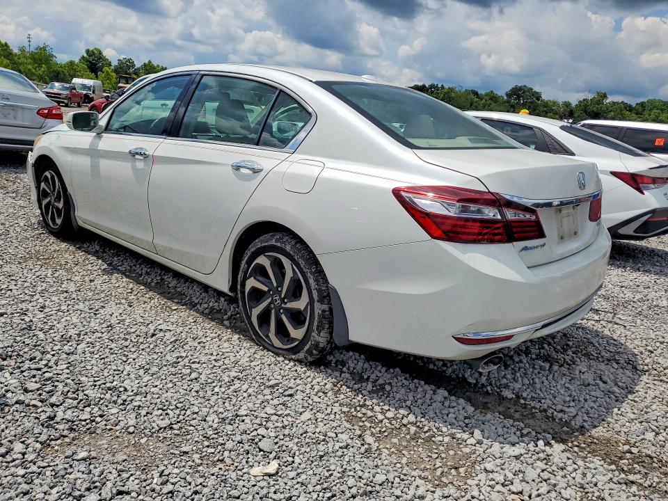 Aukcja sprzedaży 2017 Honda Accord, vin: 1HGCR3F82HA021831, numer aukcji: 61026616